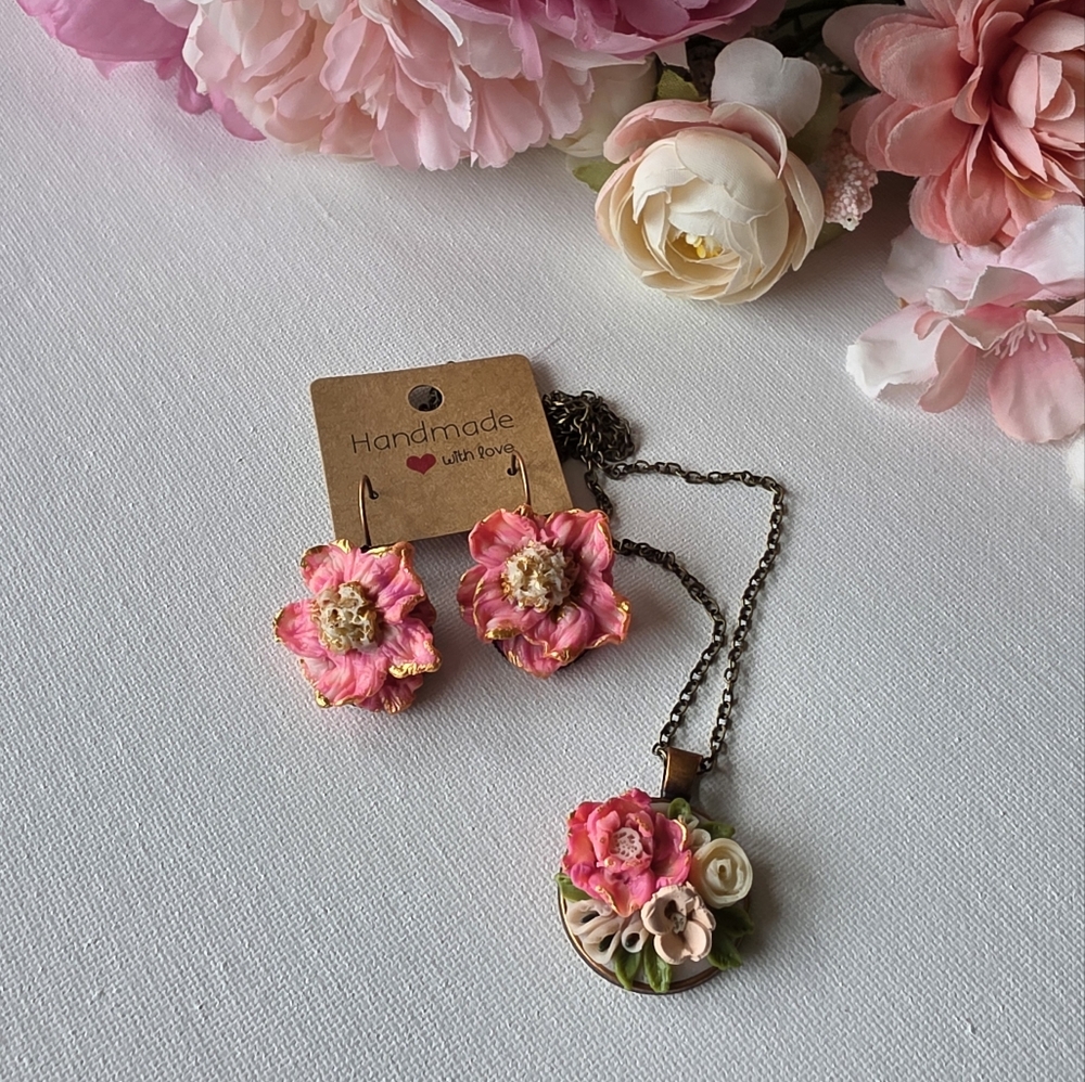 Handmade Pink Floral Jewelry Set